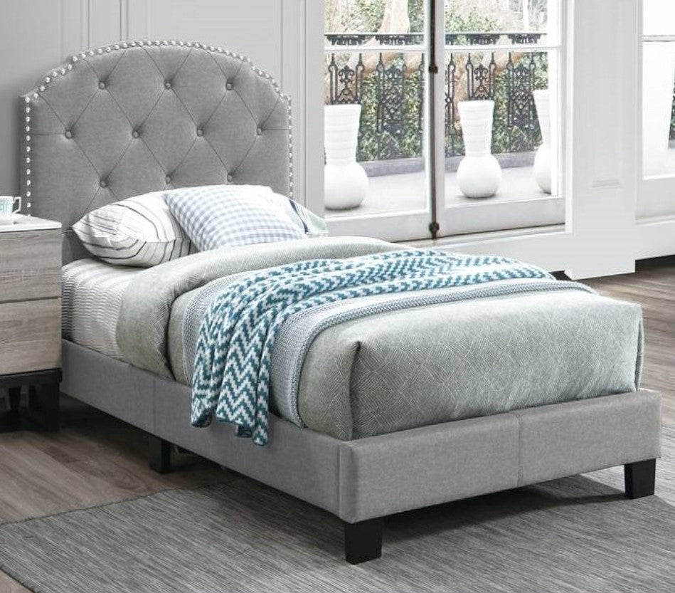 Enni Light Grey Burlap Queen Bed w/ Button Tufted Headboard