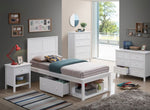 Iolanda White Wood 4-Drawer Chest