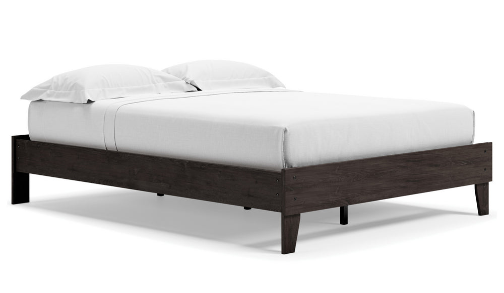 Piperton Black Wood Queen Platform Bed