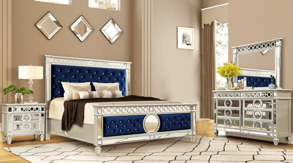 Silvana 4-Pc Silver Wood Queen Bed Set