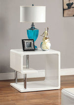 Ninove I White Lacquer Wood End Table