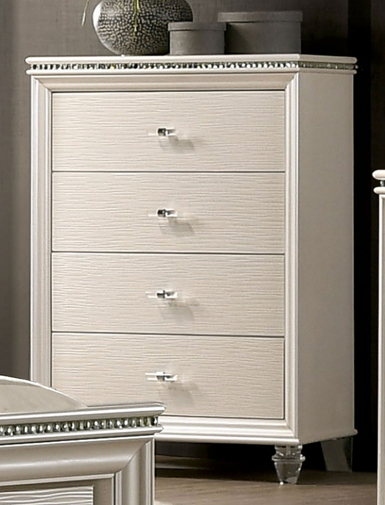 Allie Pearl White Wood 4-Drawer Chest