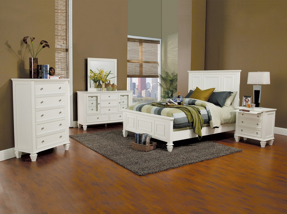 Sandy Beach 5-Pc White Wood King Panel Bedroom Set