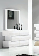 Spain White Wood Dresser