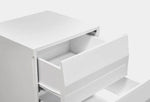 Spain White Wood 2-Drawer Nightstand