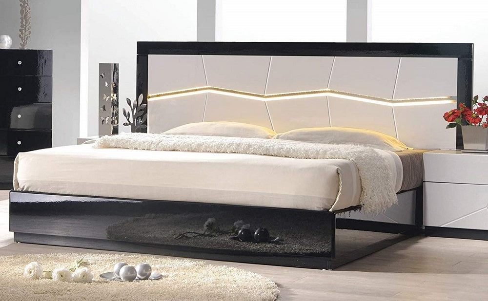 Berlin Black & White King Bed (Oversized)