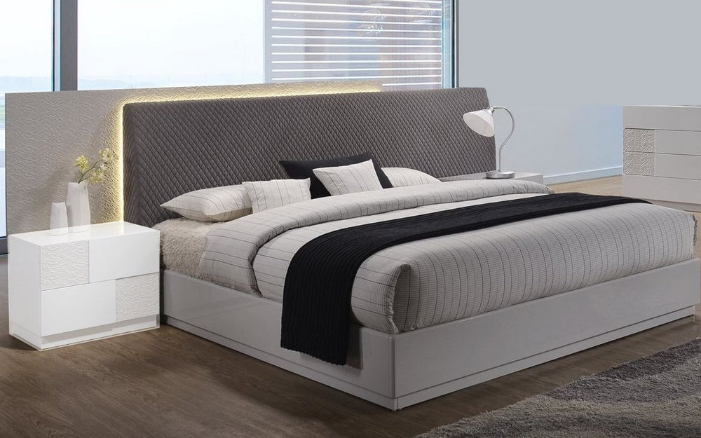 Naple Silver Line King Bed (Oversized)