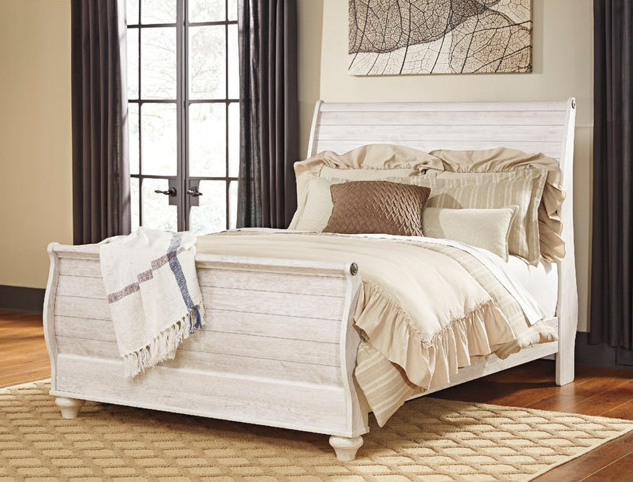 Willowton Whitewash Wood Queen Sleigh Bed