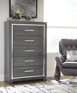 Lodanna Gray Wood 5-Drawer Chest